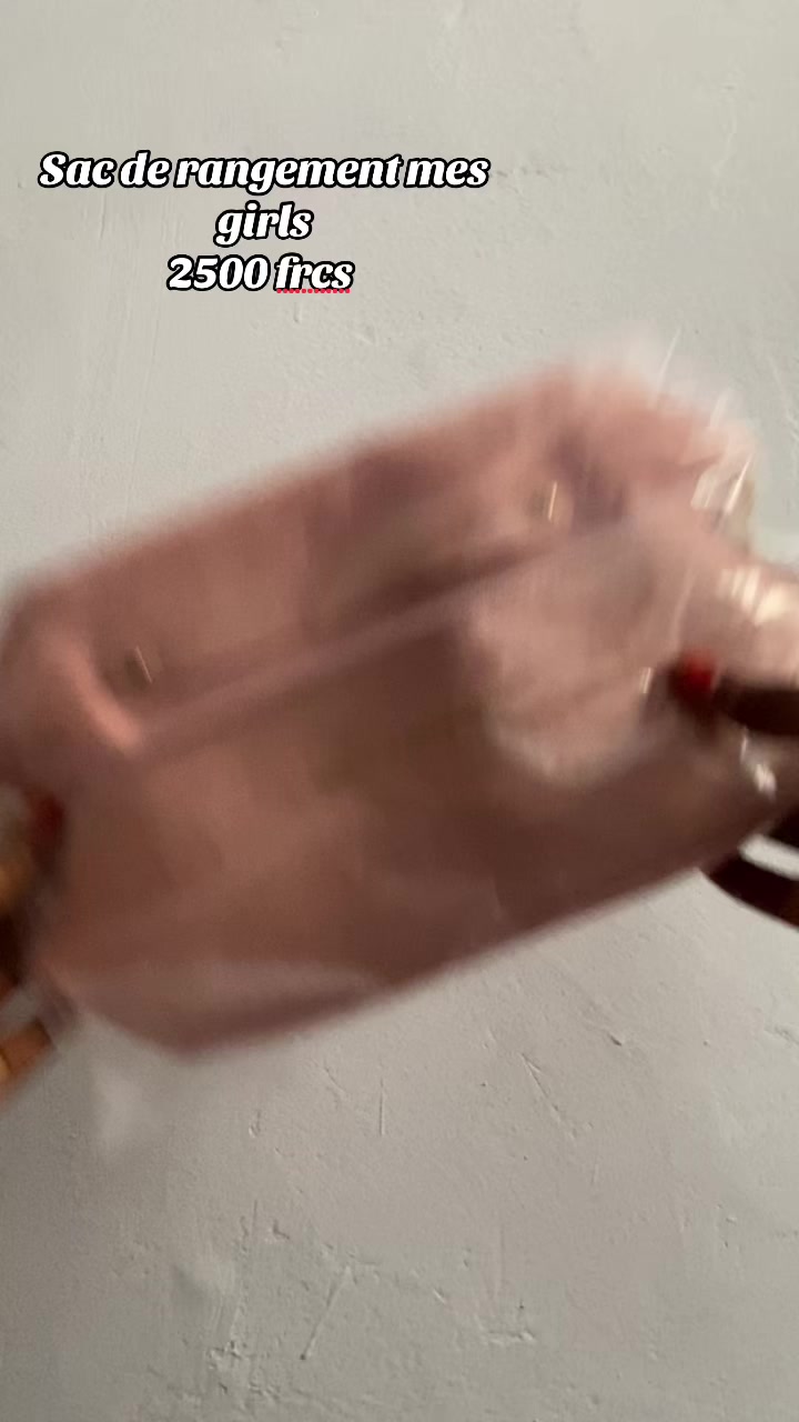 @JUICY~LIPS 💋🫧✨