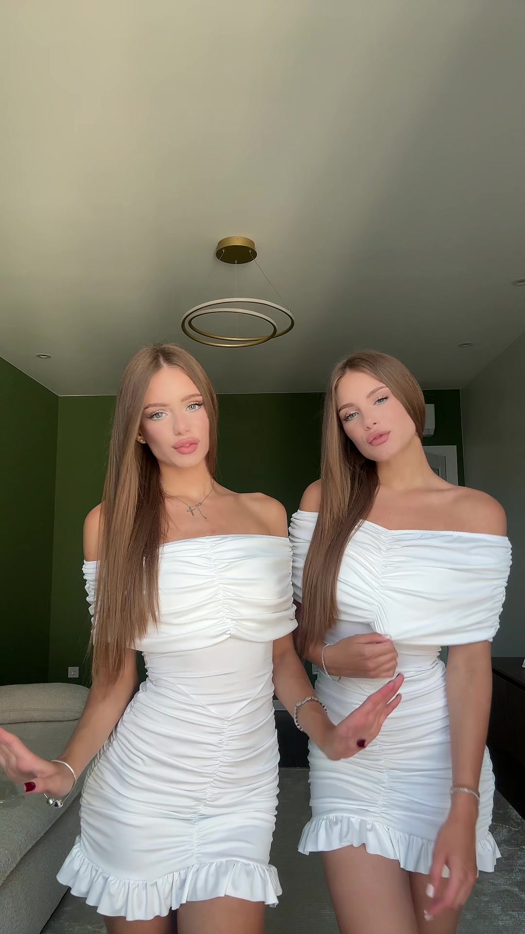 @CHAYKOVSKA OLENA🤍