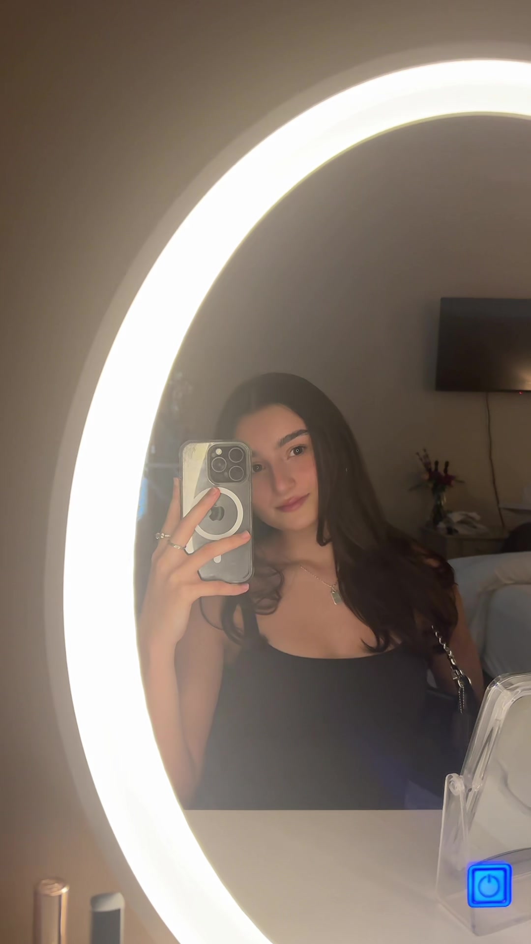 @sarah