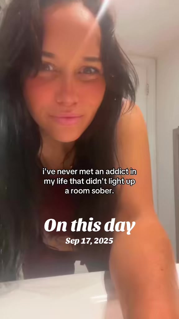 @ThatGirlJustNotYours😈
