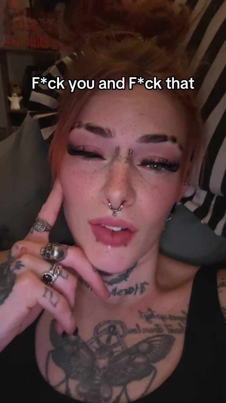 @Antisocialbutterfly🖤🌈