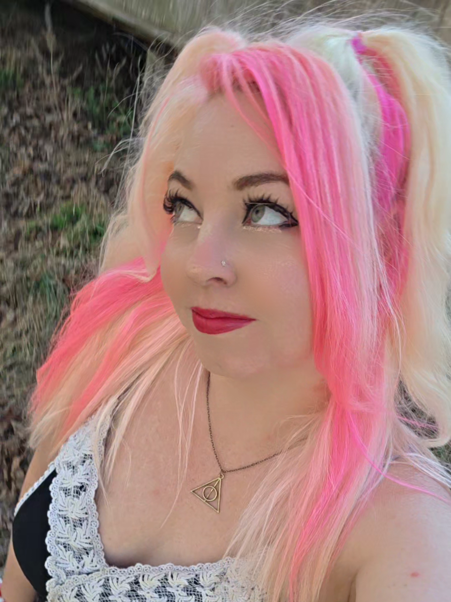 @💫🦋⭐leahpunkypinkgirl⭐🦋💫