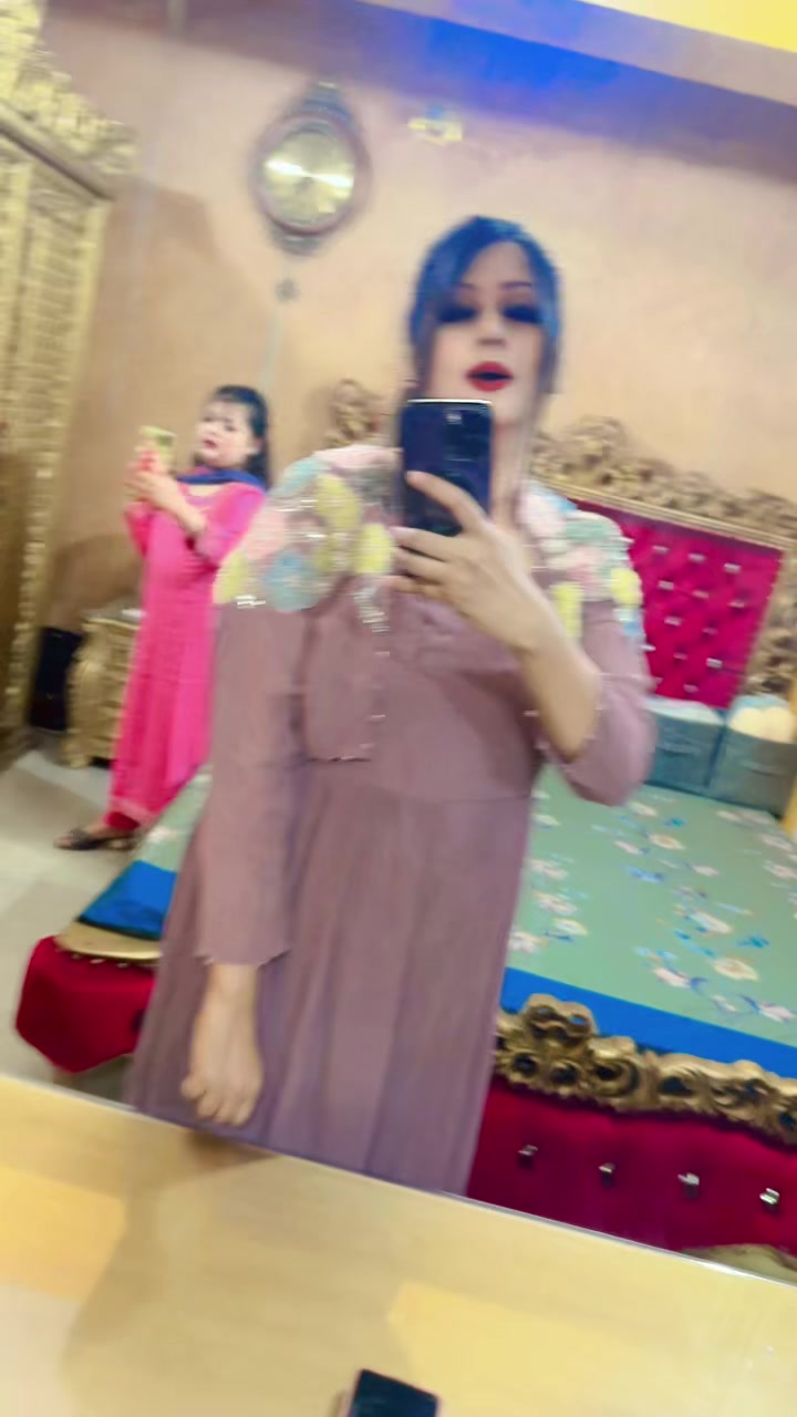 @🦋gorgeous by mithila🦋