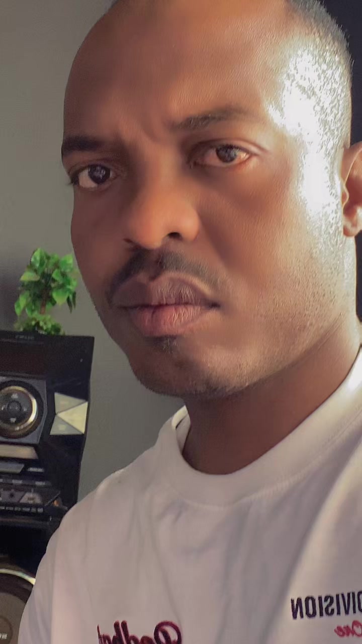 @001SelloNkosi
