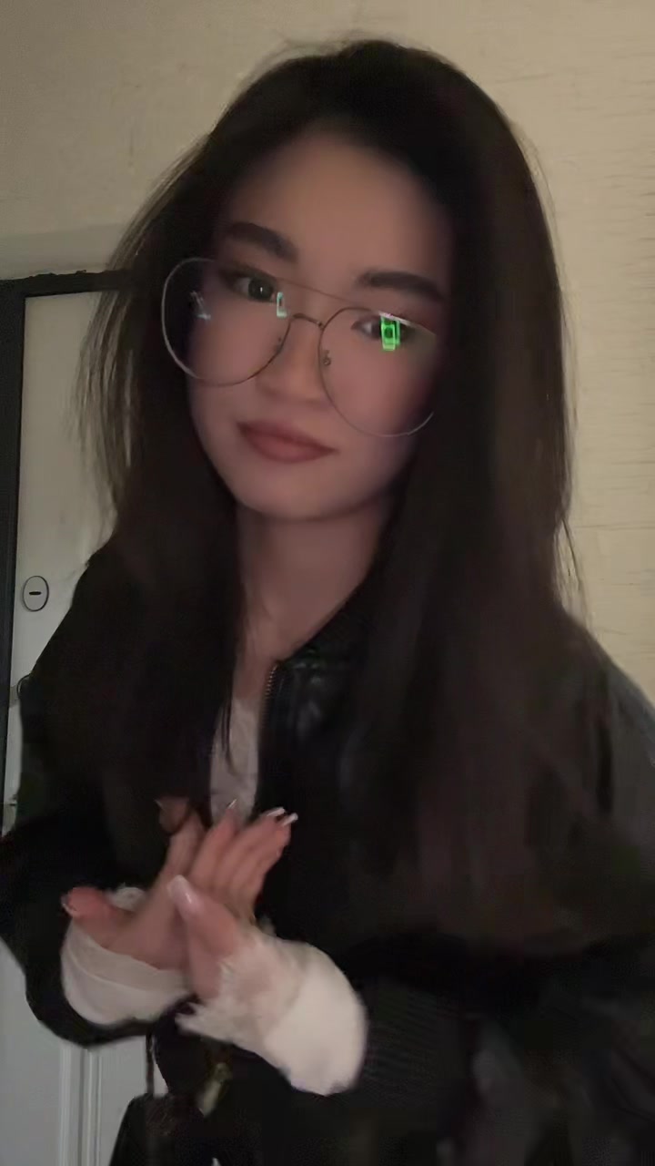 @zhaneka🐈⬛