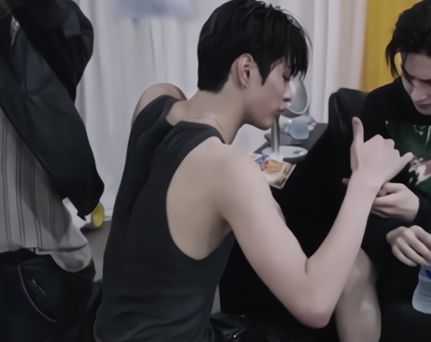 @๐๐๐๐๐๐๐๐๐๐๐๐ แฅซแญก