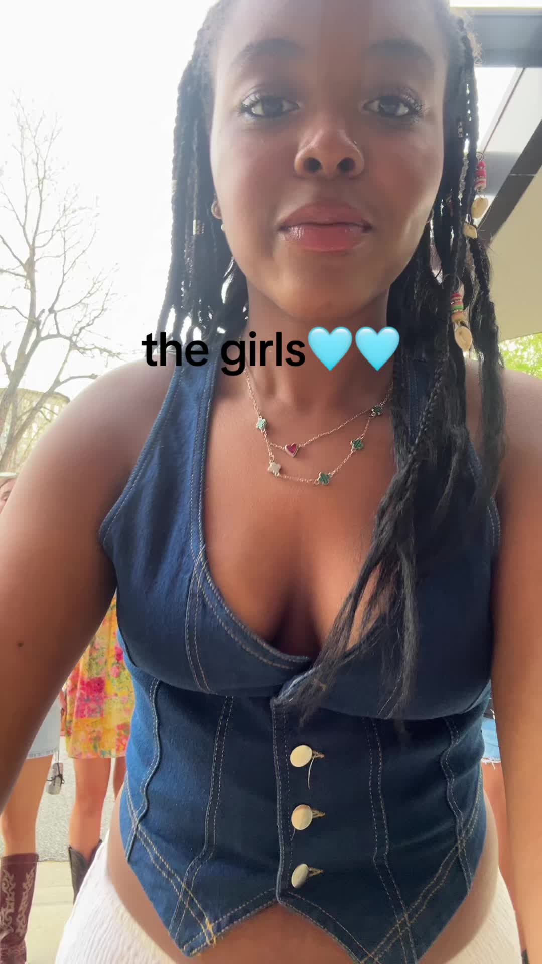 @demi😻