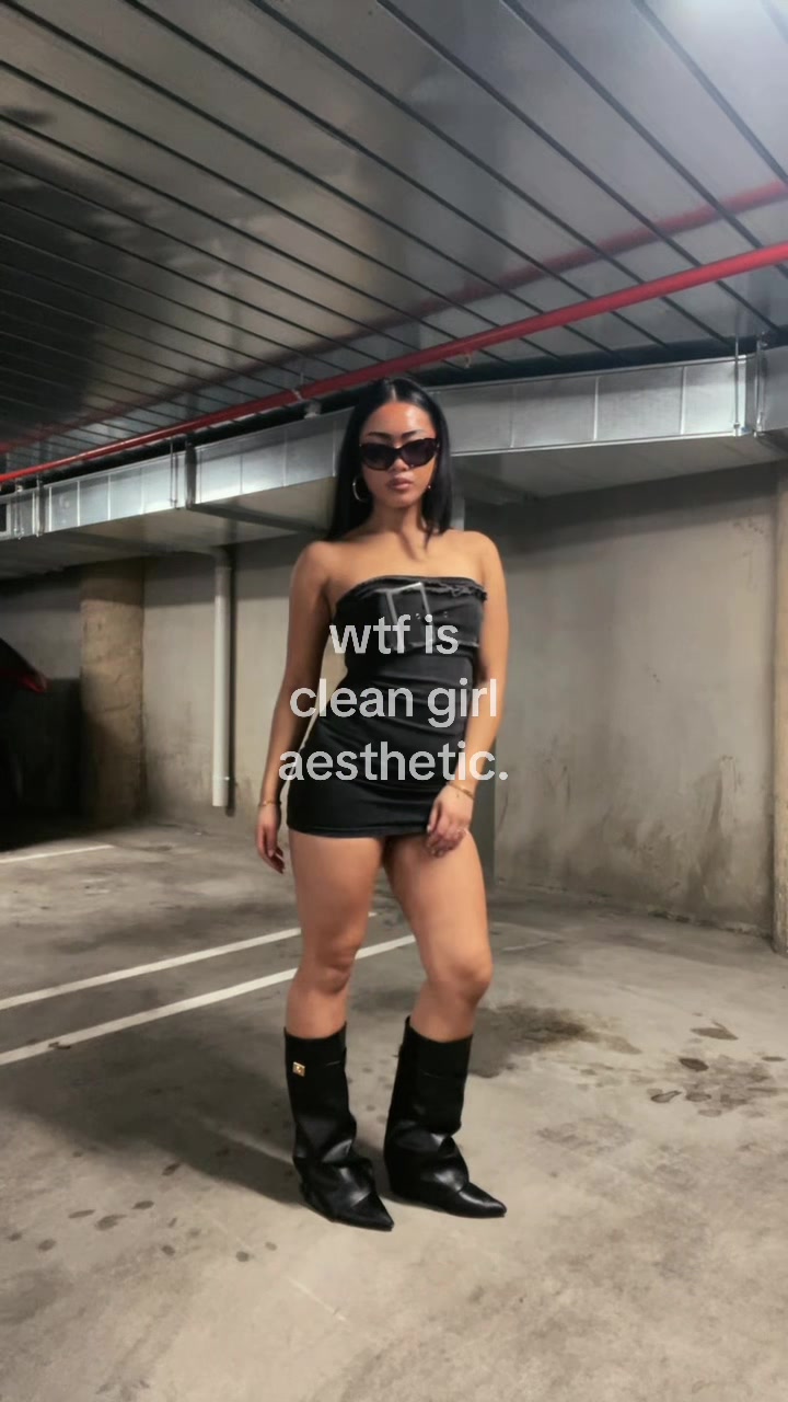 @TH💋NIA