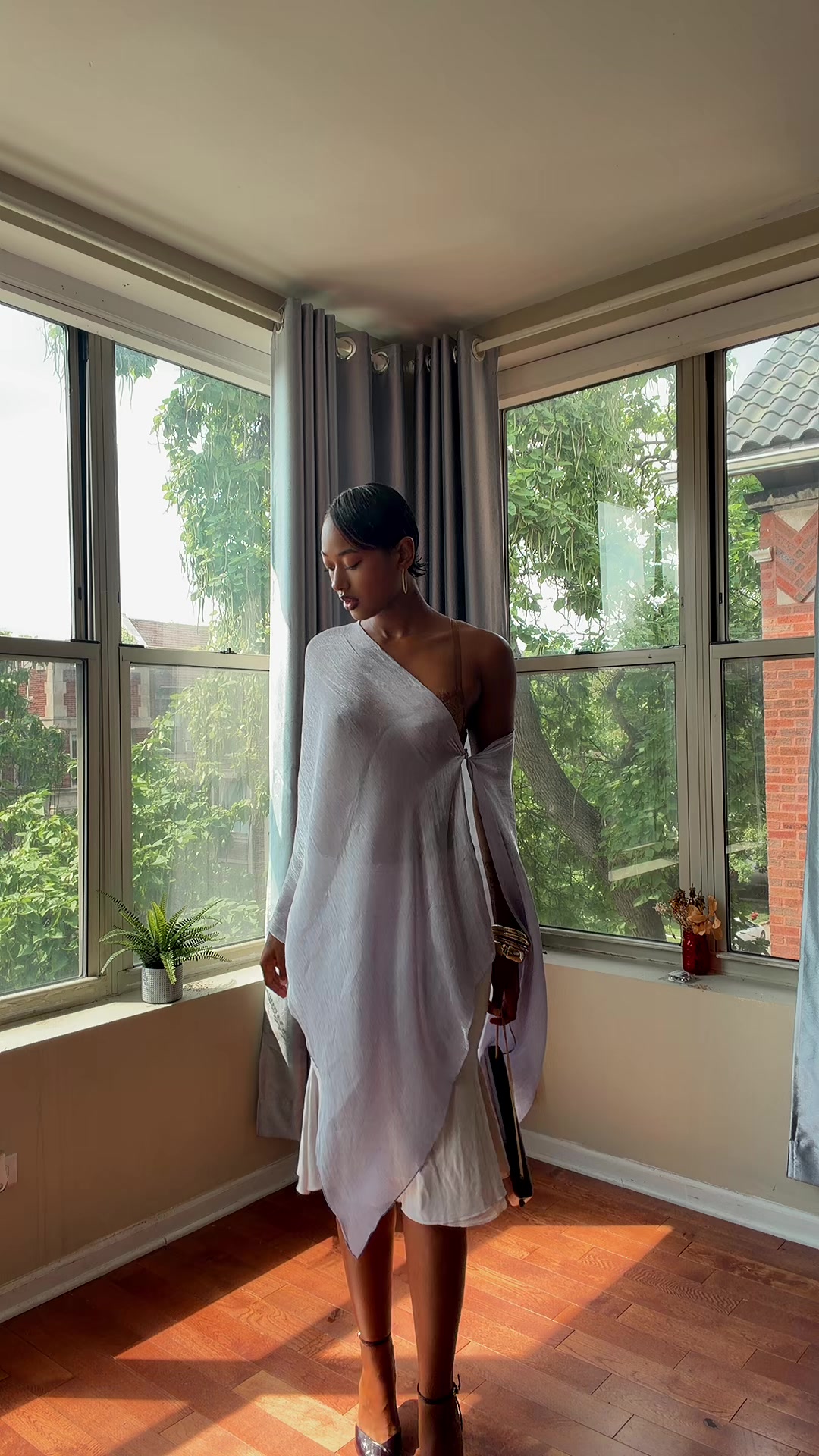 @manyaskamara