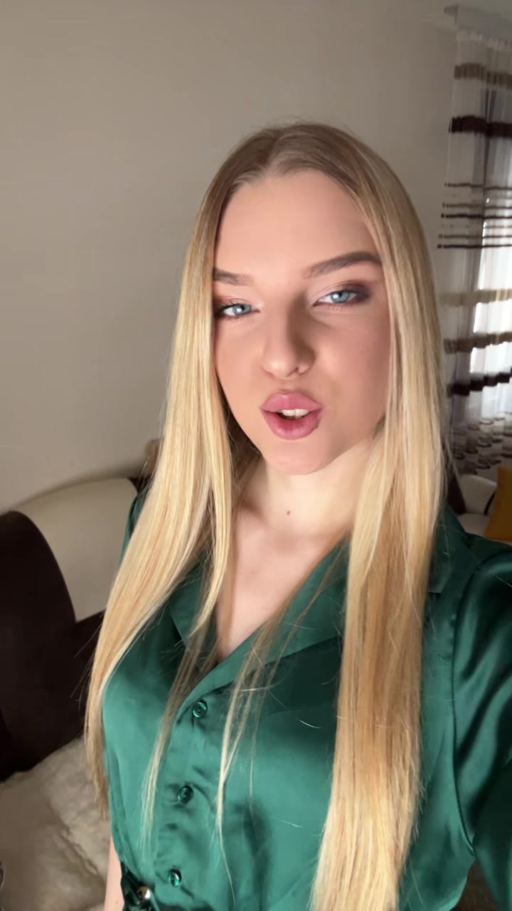@Sara👻
