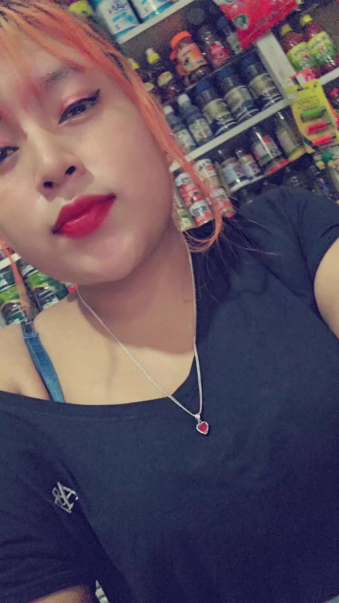 @𝕤𝕠𝕗𝕚 𝕔𝕙𝕚𝕥𝕚𝕔🖤