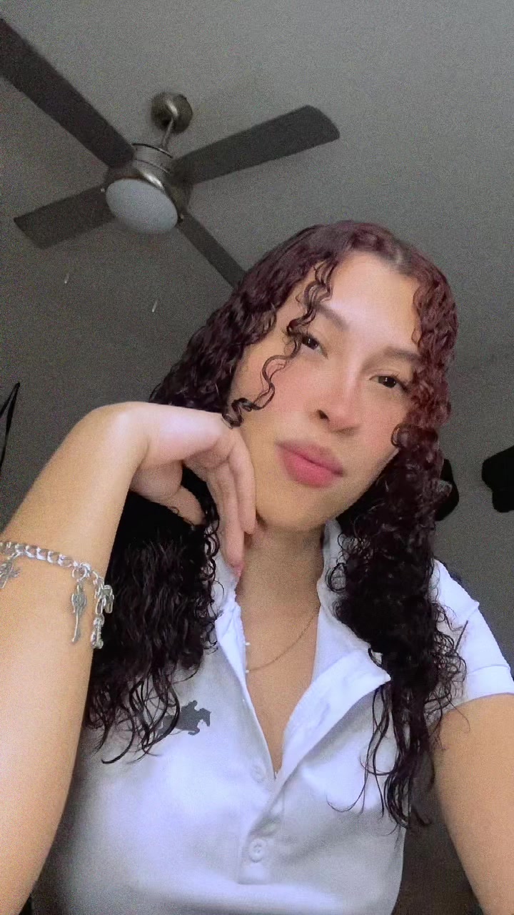 @ALEJA🍀💛