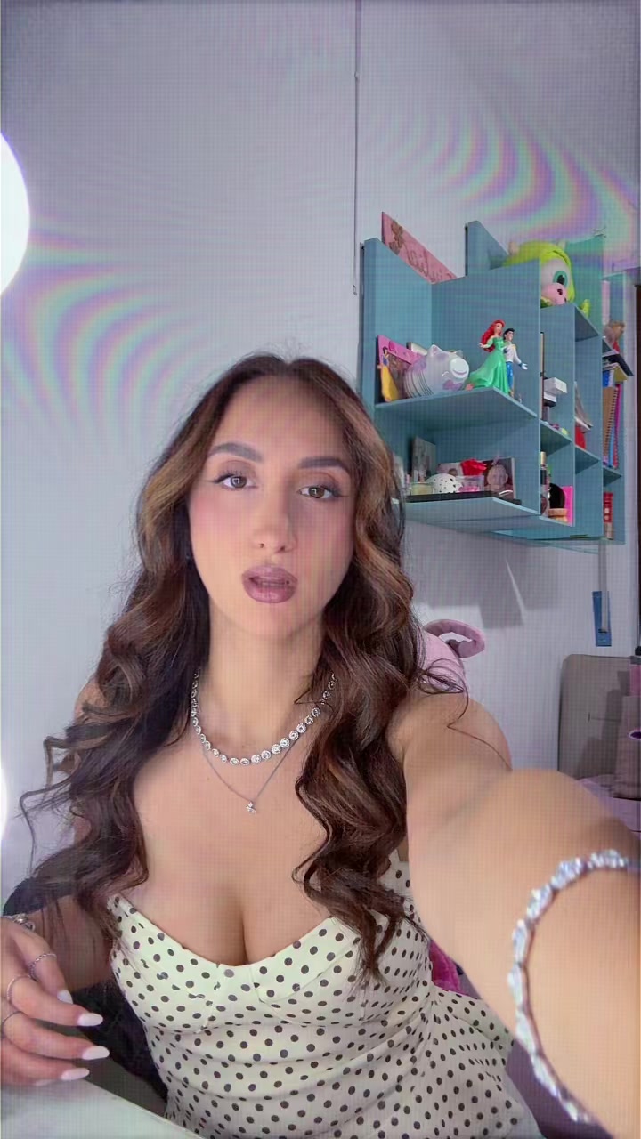 @giulia