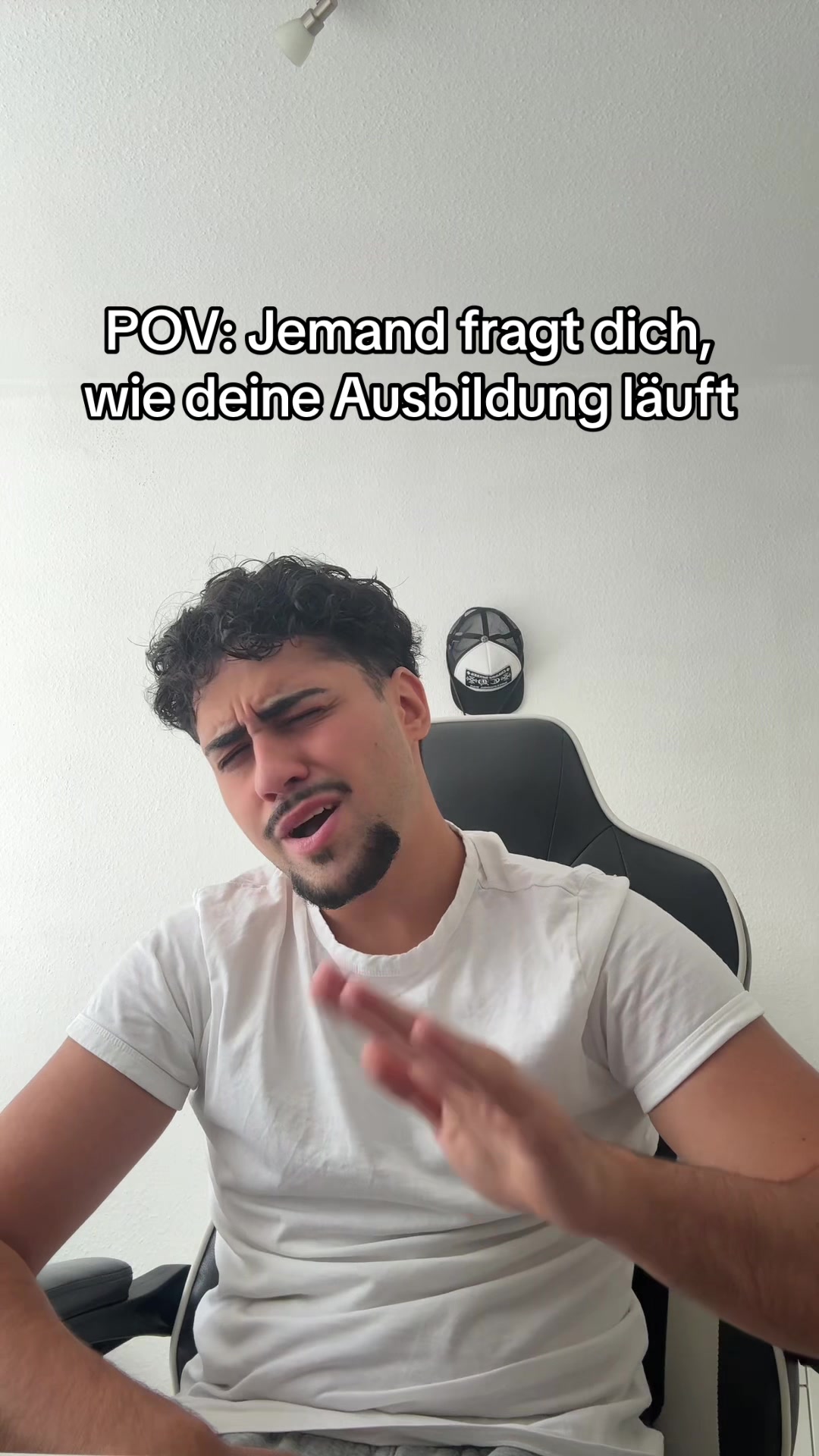 @akinydm