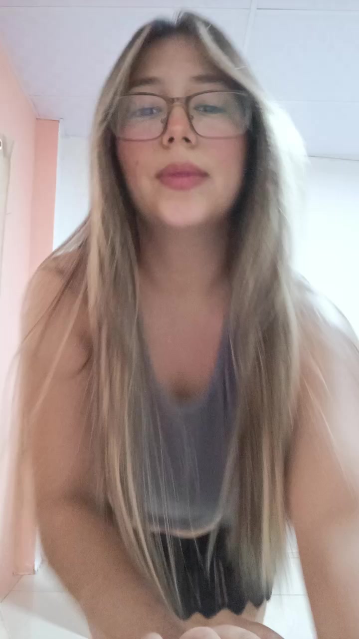 @Valeria🧩