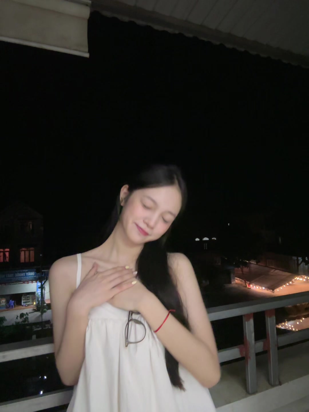 @Bống