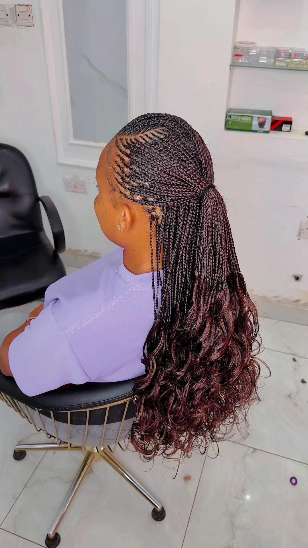 @GEECURLY SALON