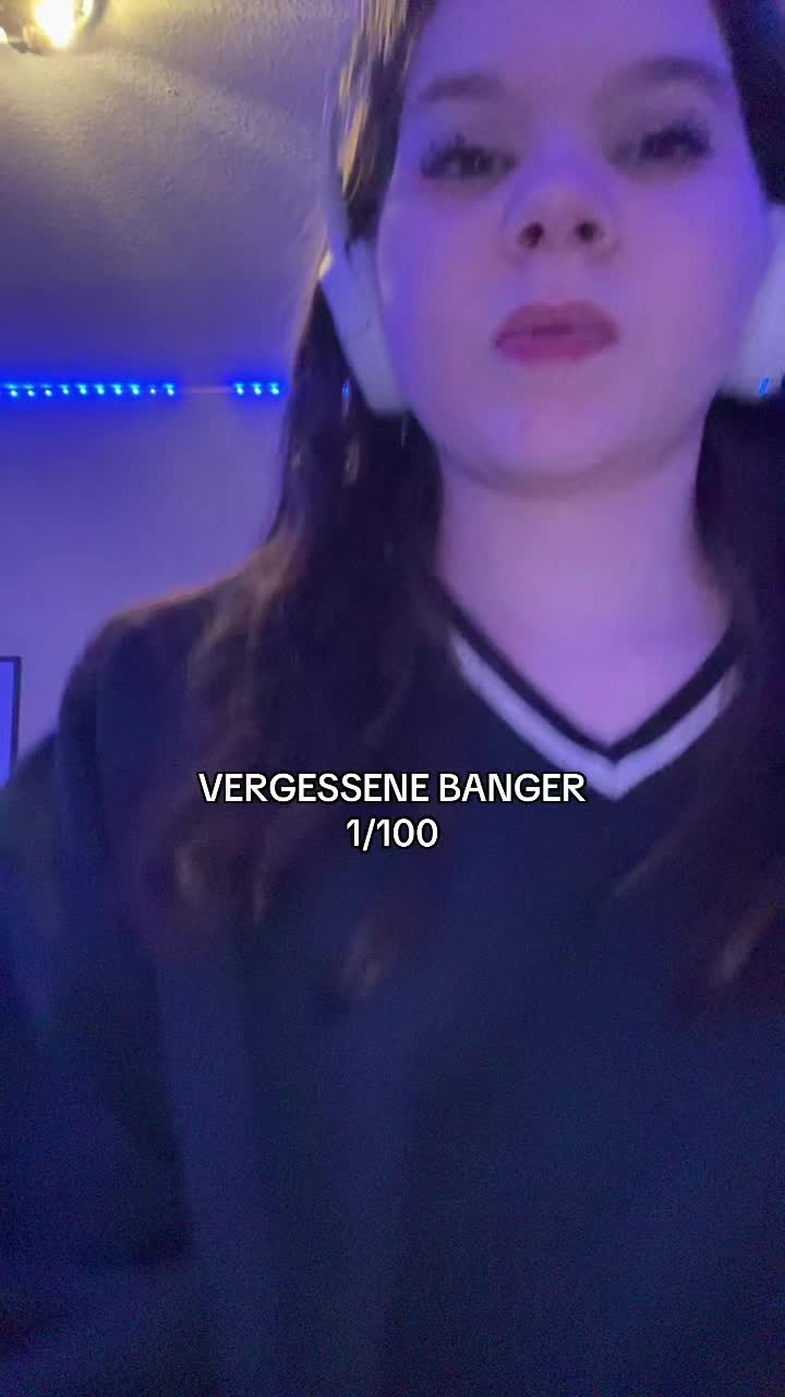 @bluee_flyy