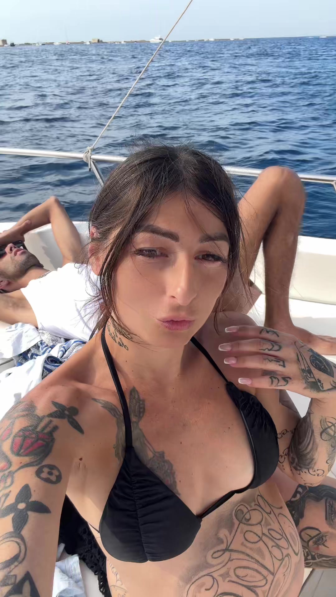 @sabrina