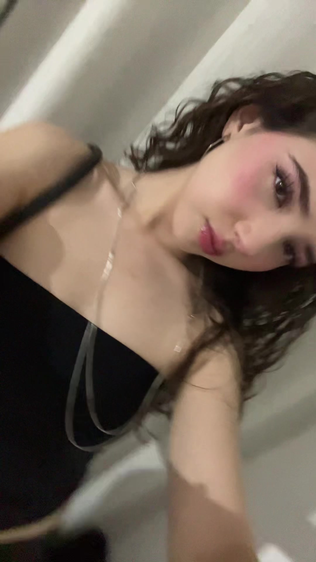 @valecampos_11