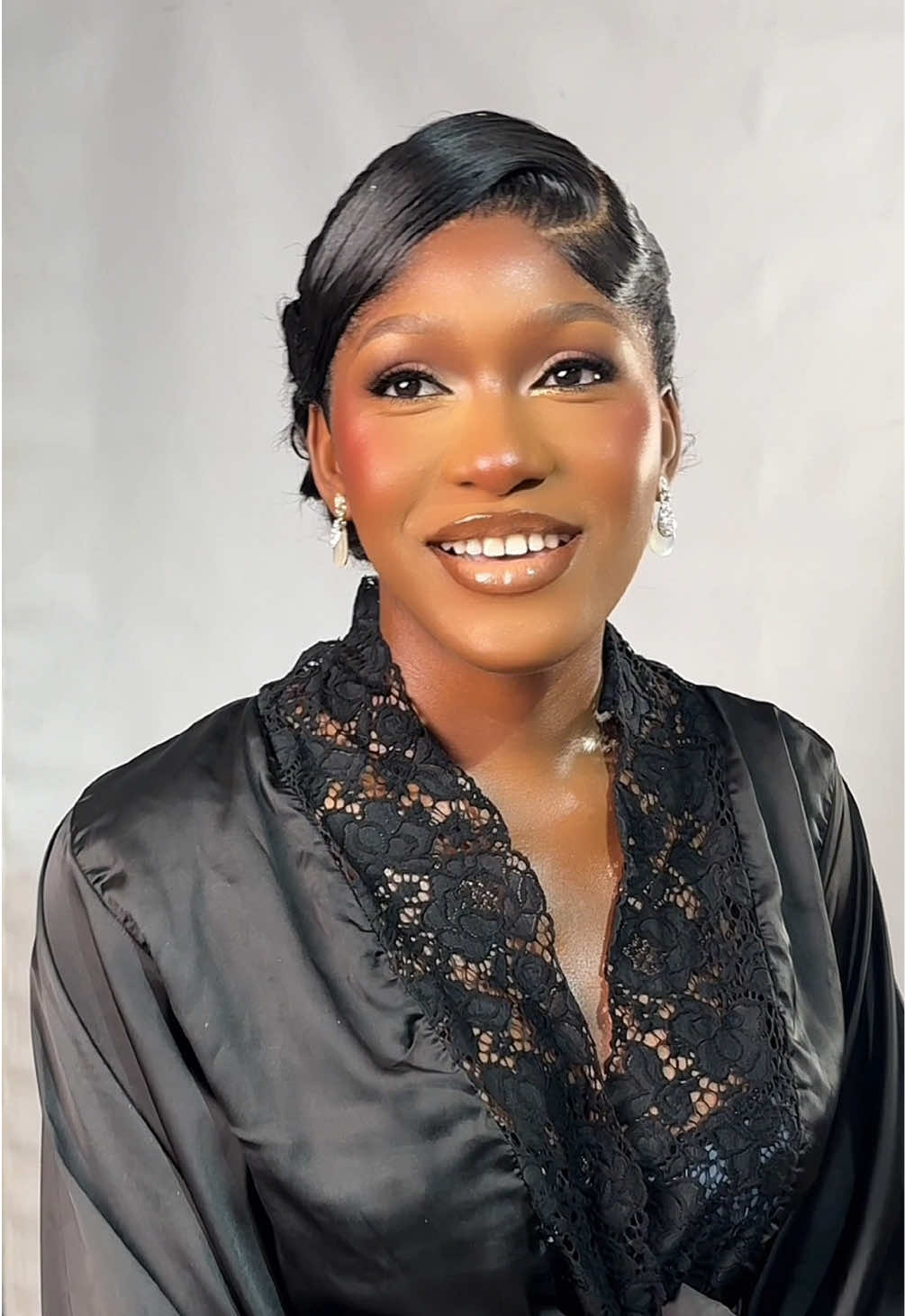 @MAKEUP ARTIST / SPA IN IKORODU