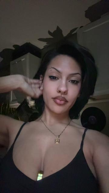 @️