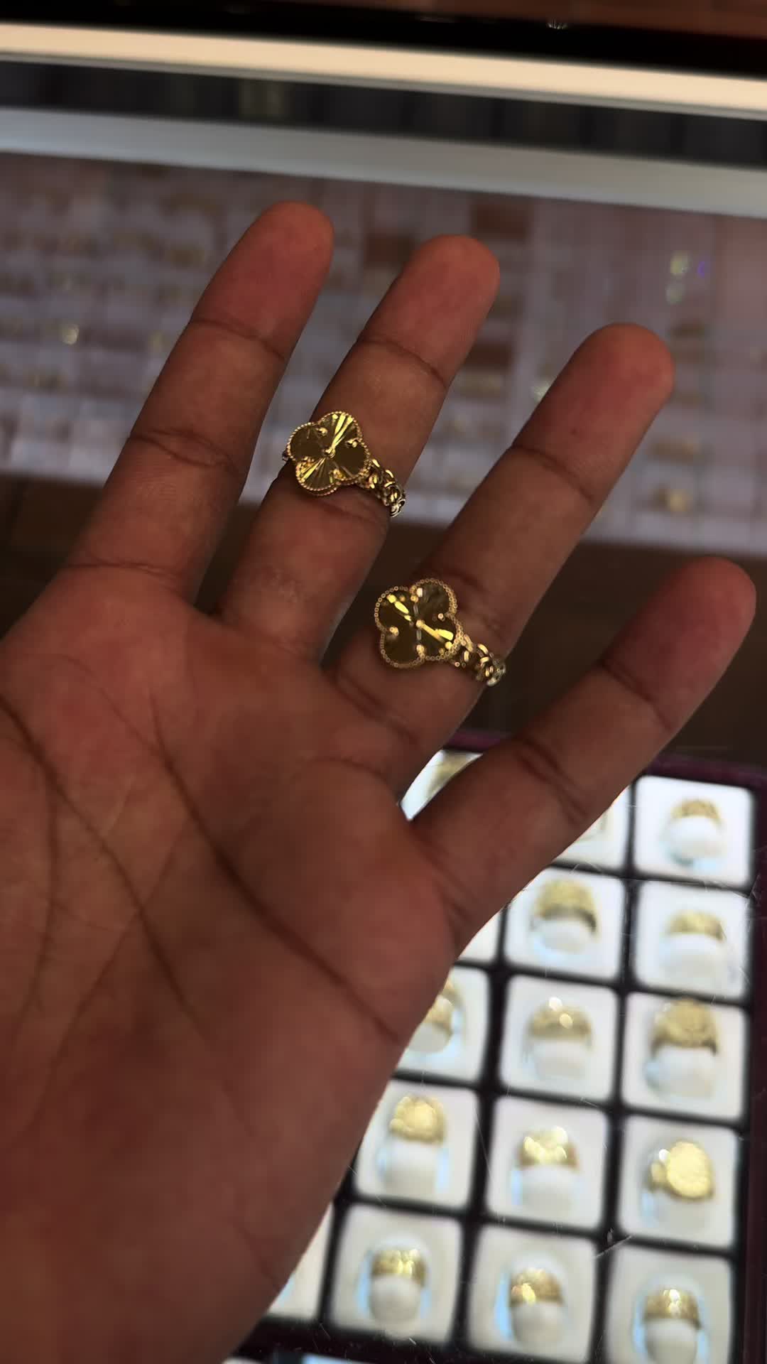@AliJewelers