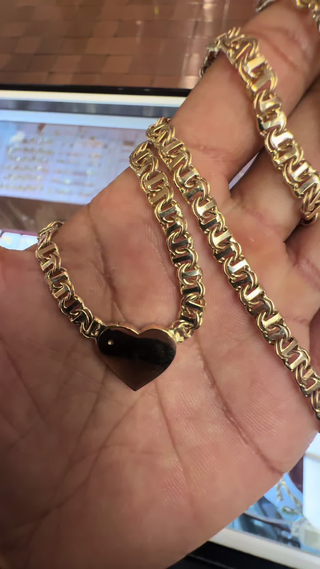 @AliJewelers