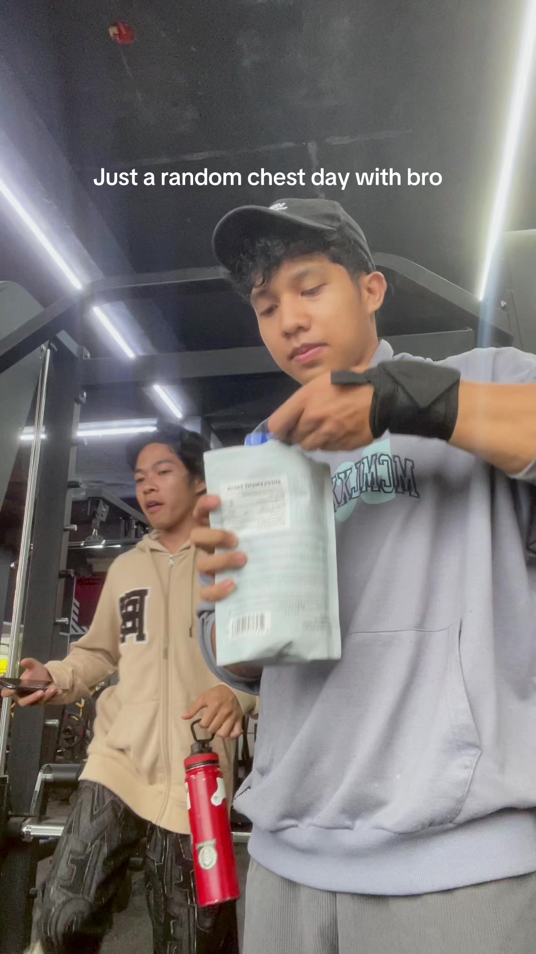 @Den