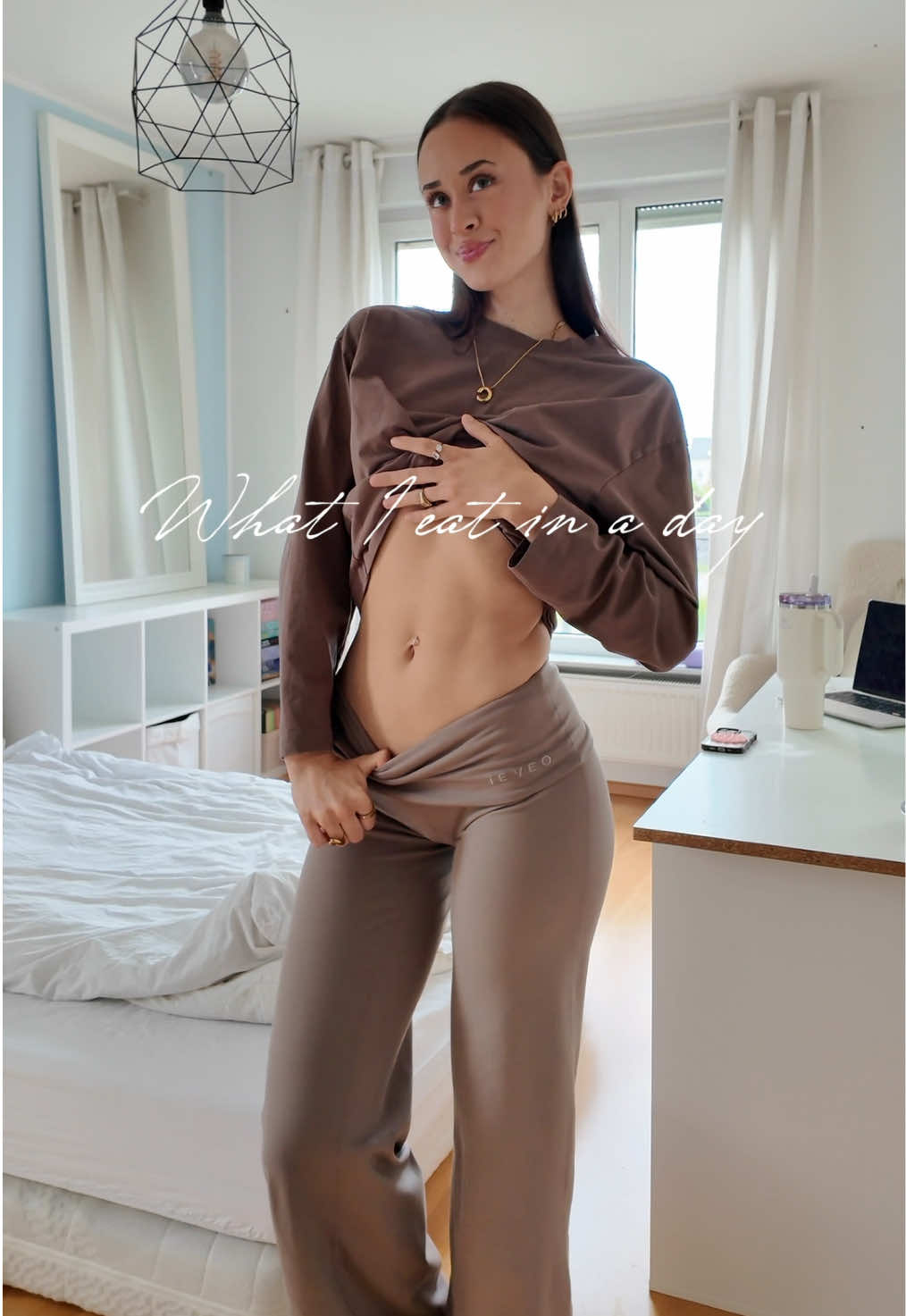 @lillyyfayye