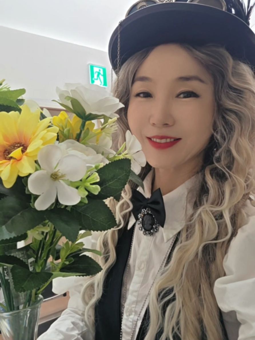 @꽃보다라니(배우이란희)