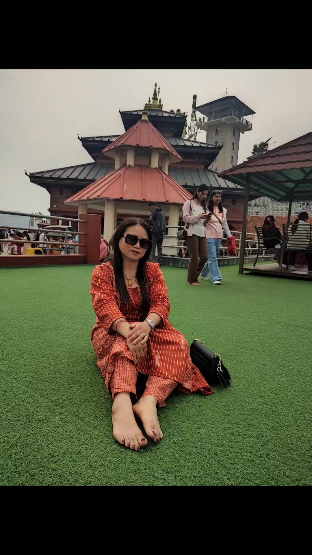 @Isha_thapa