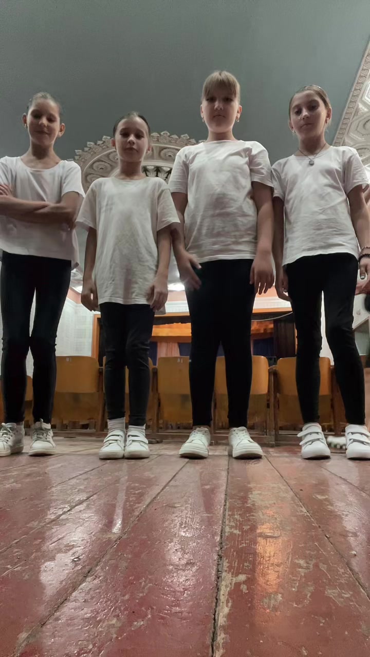 @Мілана❤️🖤❤️🖤