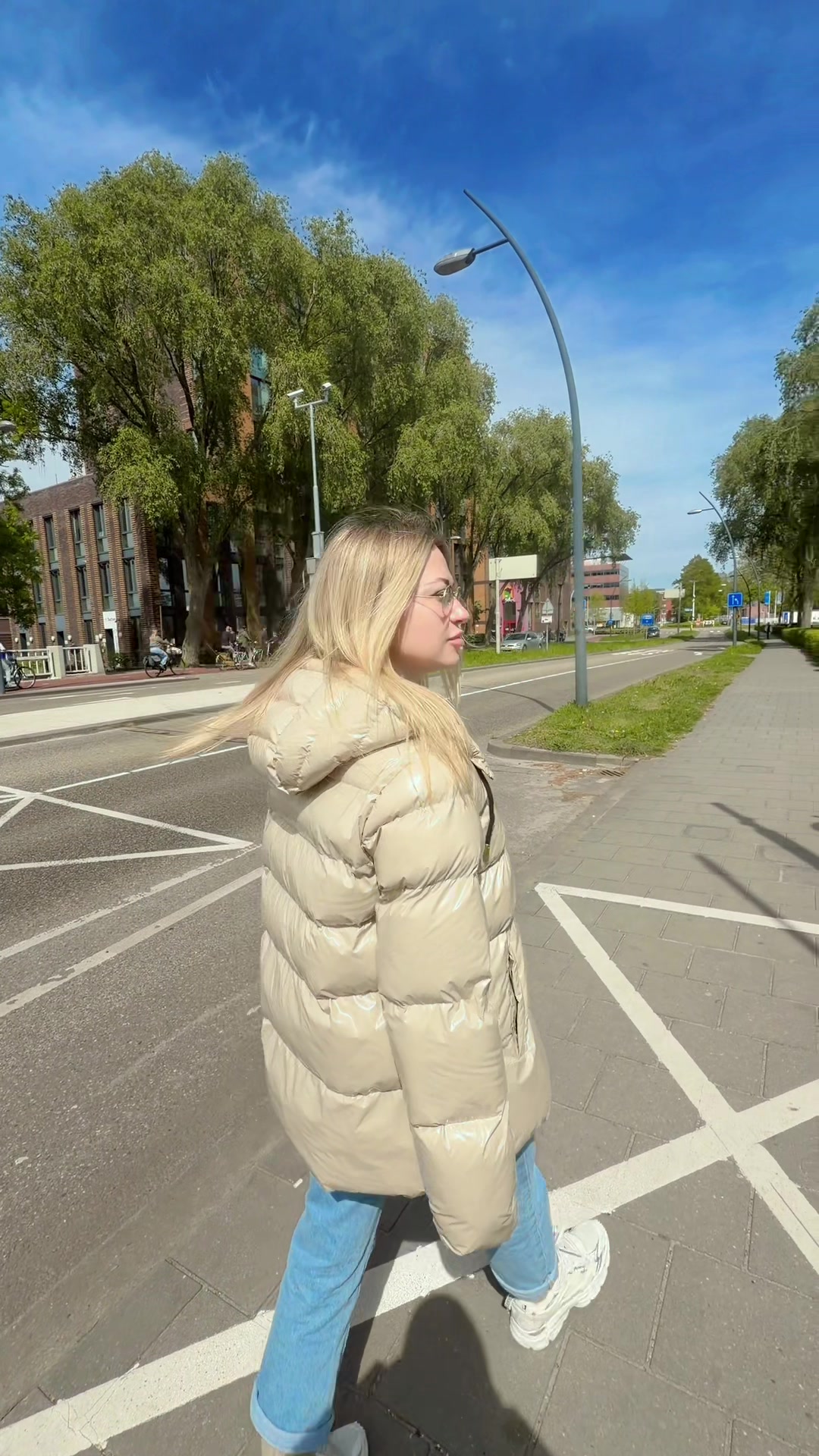 @Курт