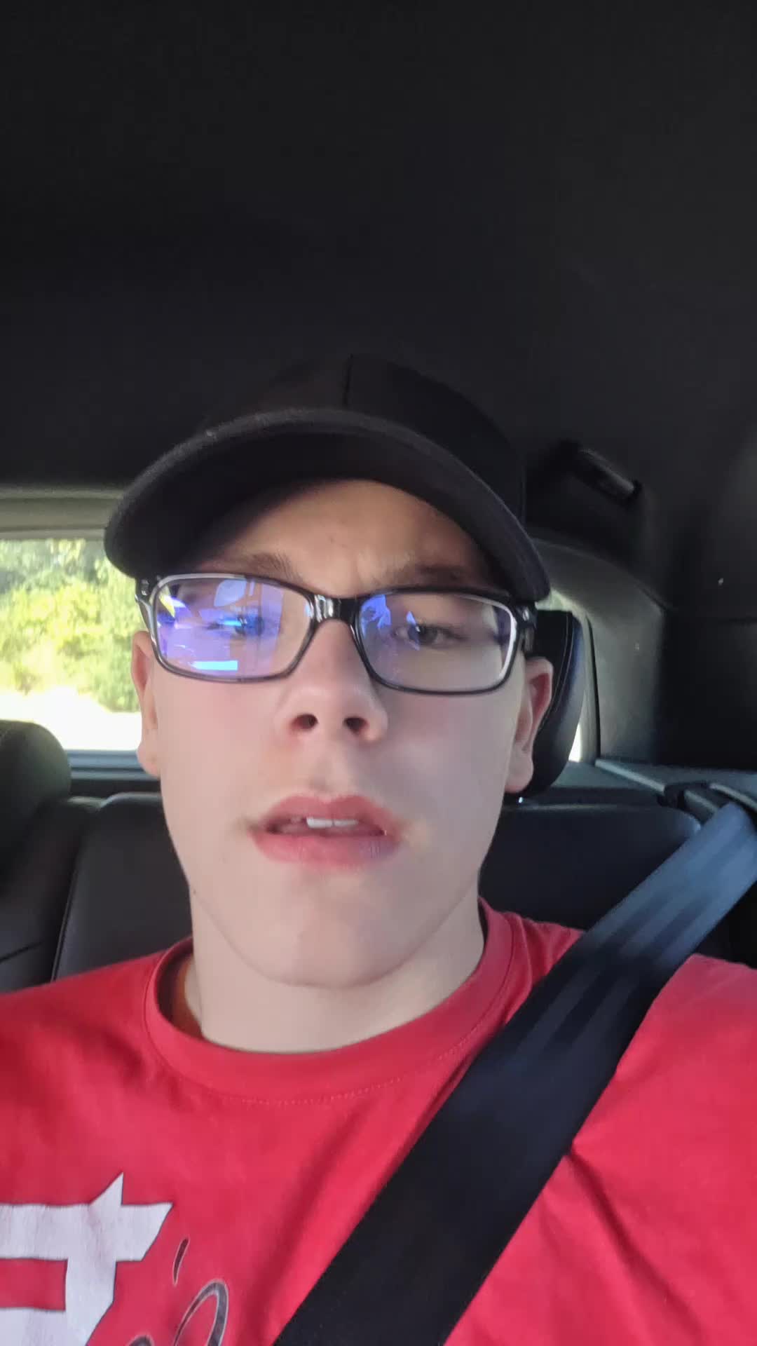 @kleeblatt37