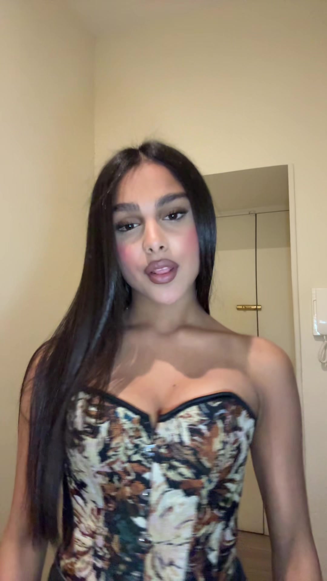 @_lollanasti_