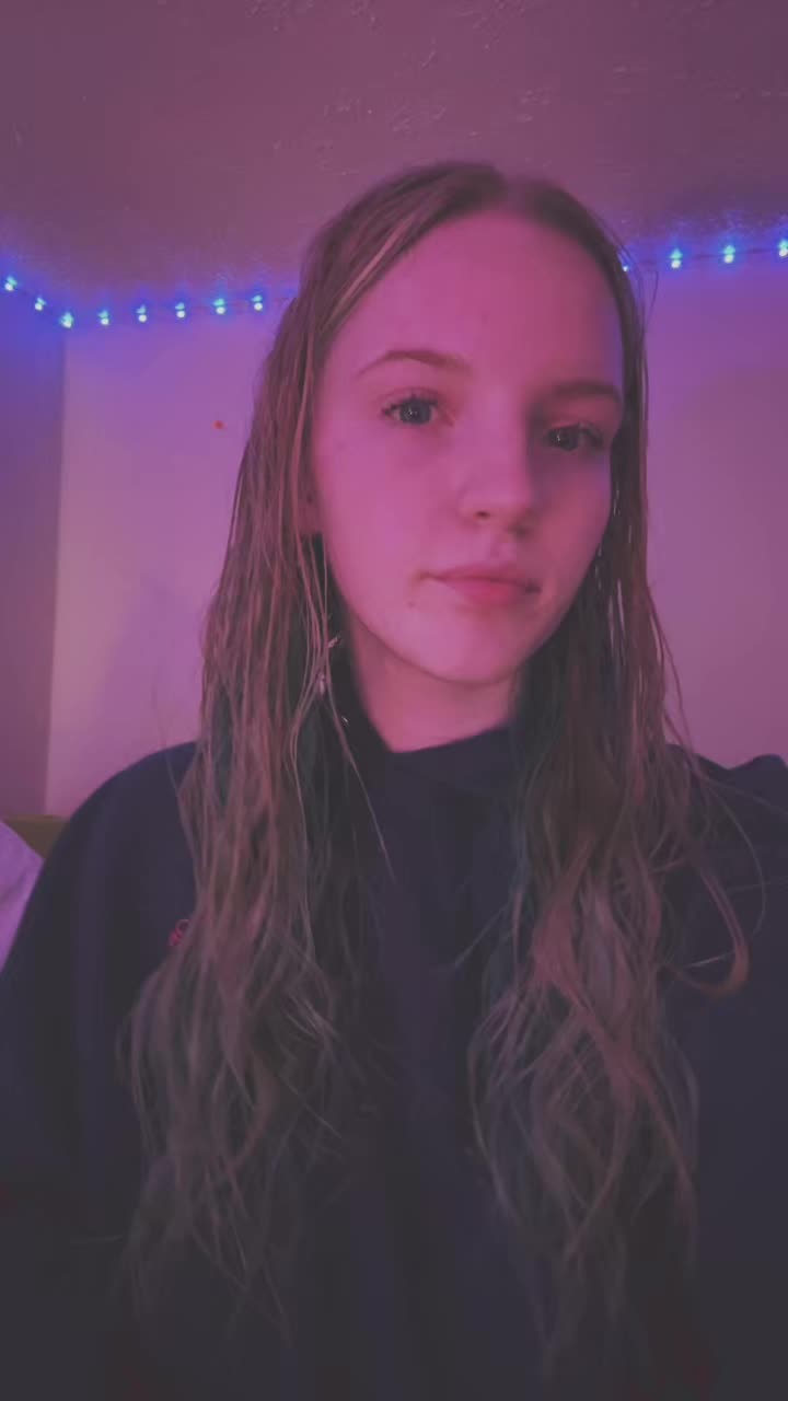 @ℰ𝓁𝒾𝓏𝒶𝒷ℯ𝓉𝒽🪼