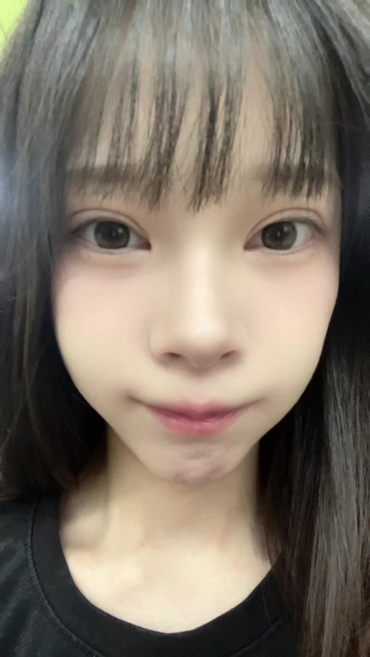 @妍休 yeonhyu