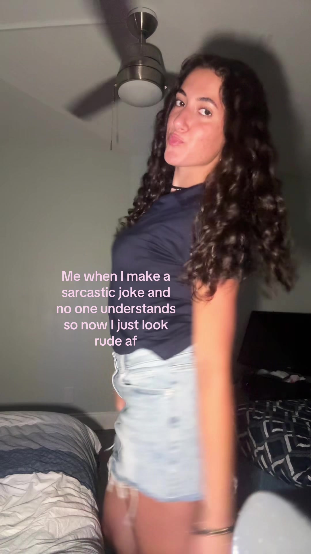 @Gabs๐