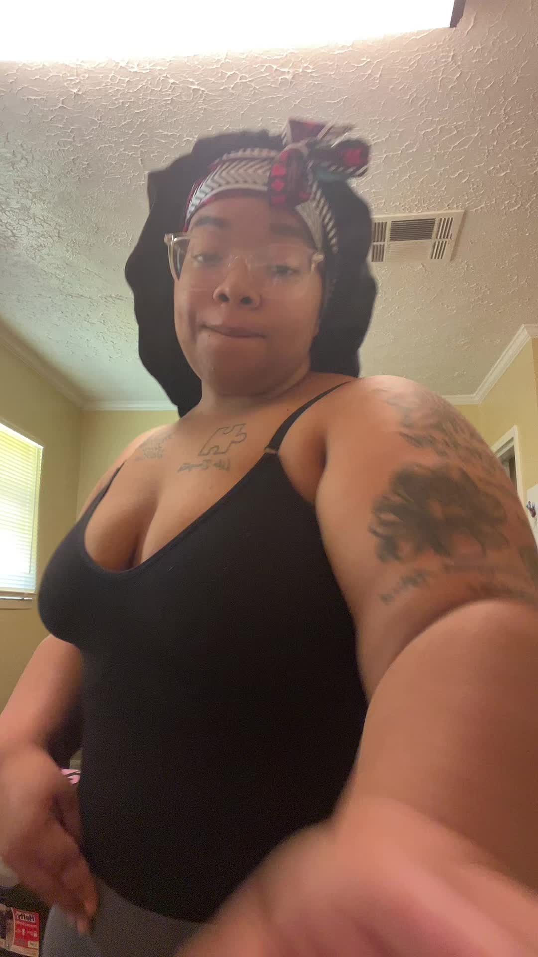 @Cambrea99🥰😘