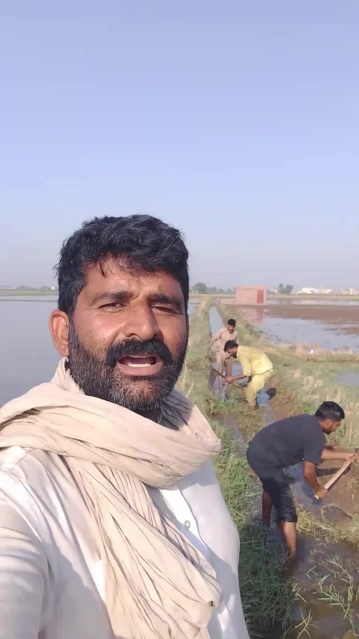 @Aftab Badshah