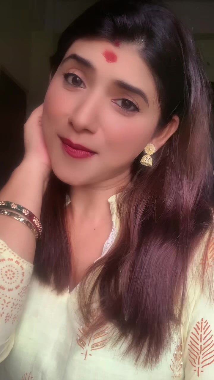 @Luxmi Tiwari🧿