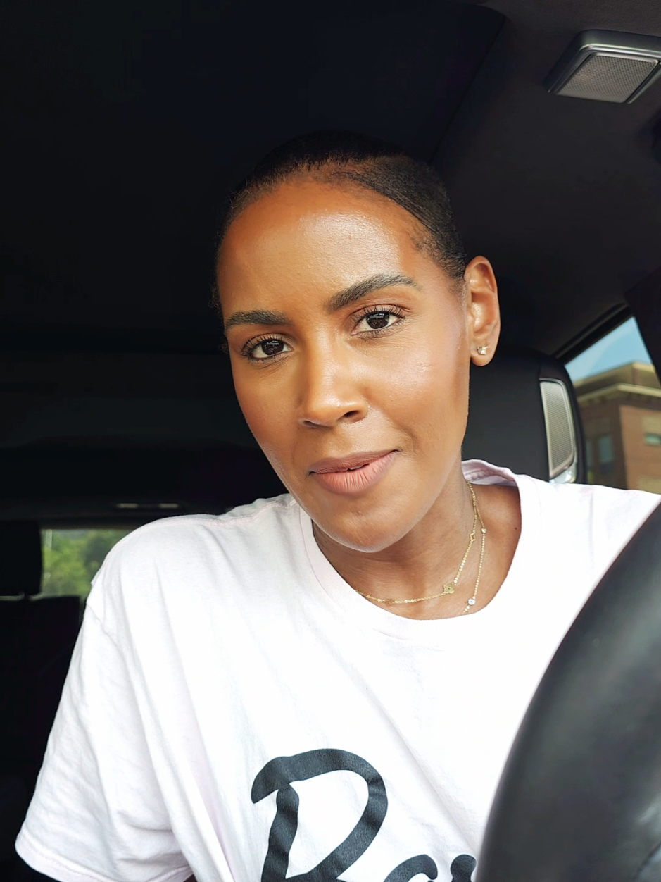 @Elizabeth E | Life Over 40