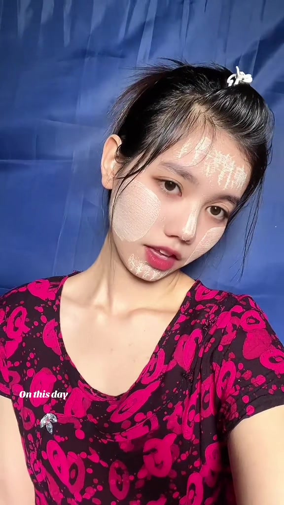 @Mi Thazin🍒မော်လမြိုင်သူ