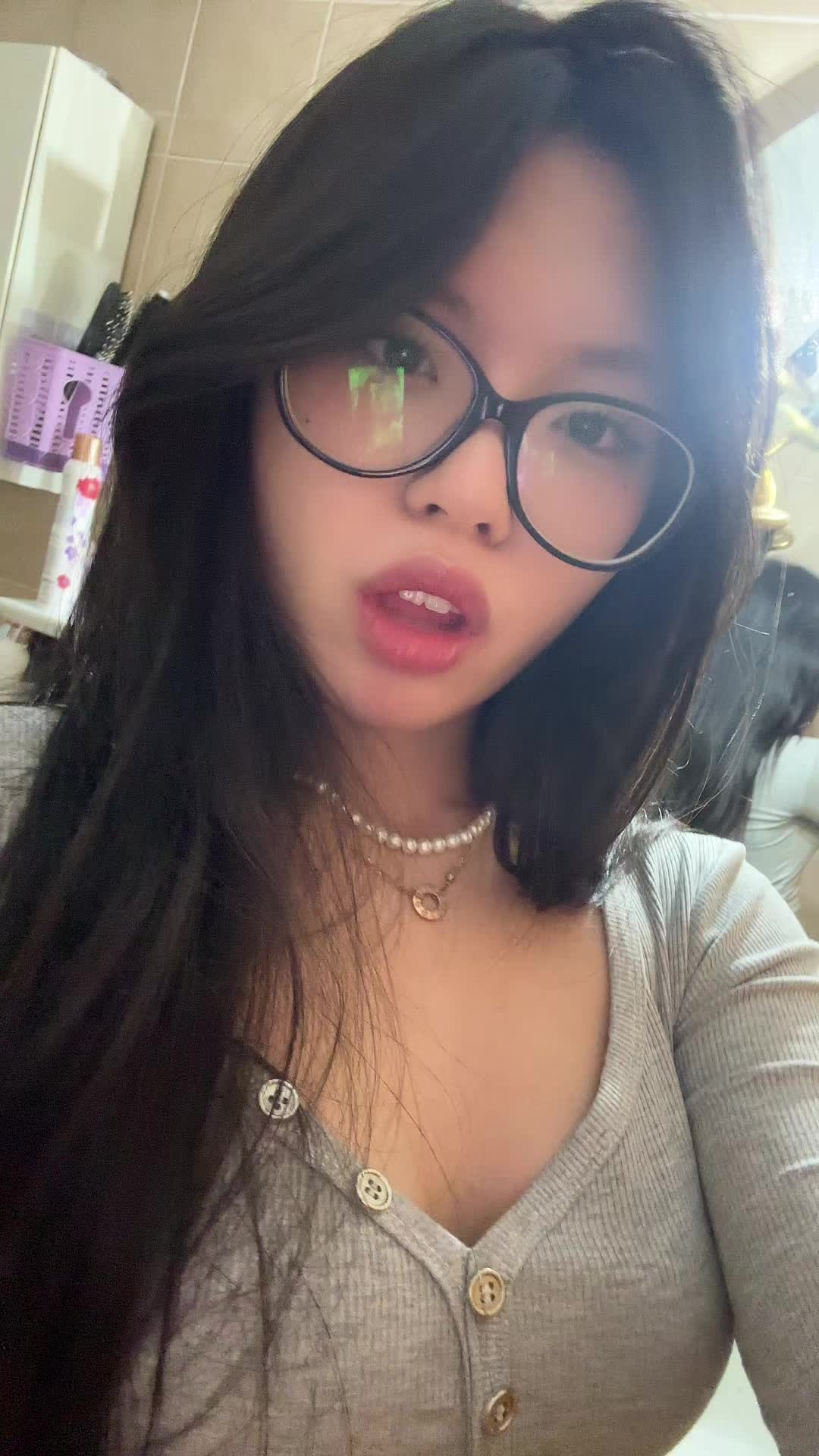 @延铃