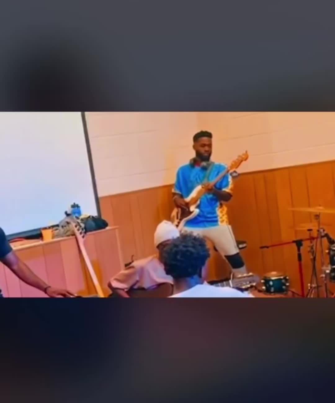 @Dieumerci kashala3