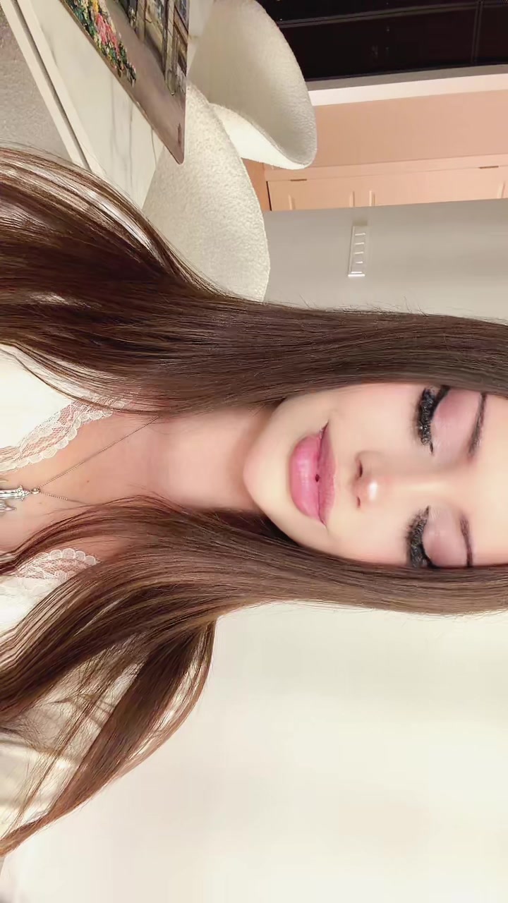 @elizaveta_ferrari