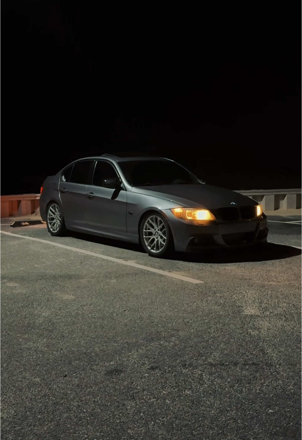 @thatgray335i