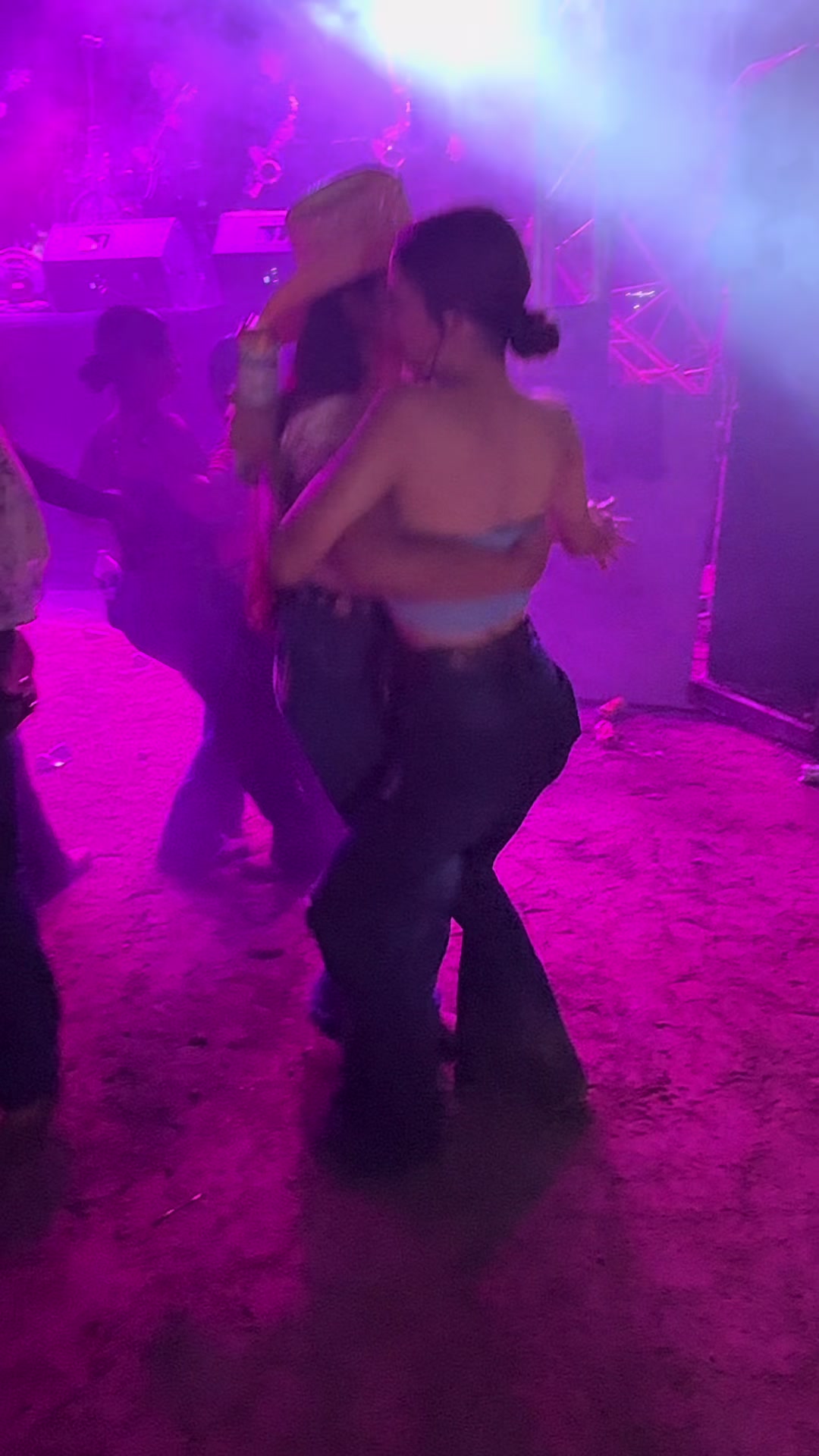 @ℒ𝒶 𝓈𝓊𝒶𝓇ℯ𝓏🪶🔥