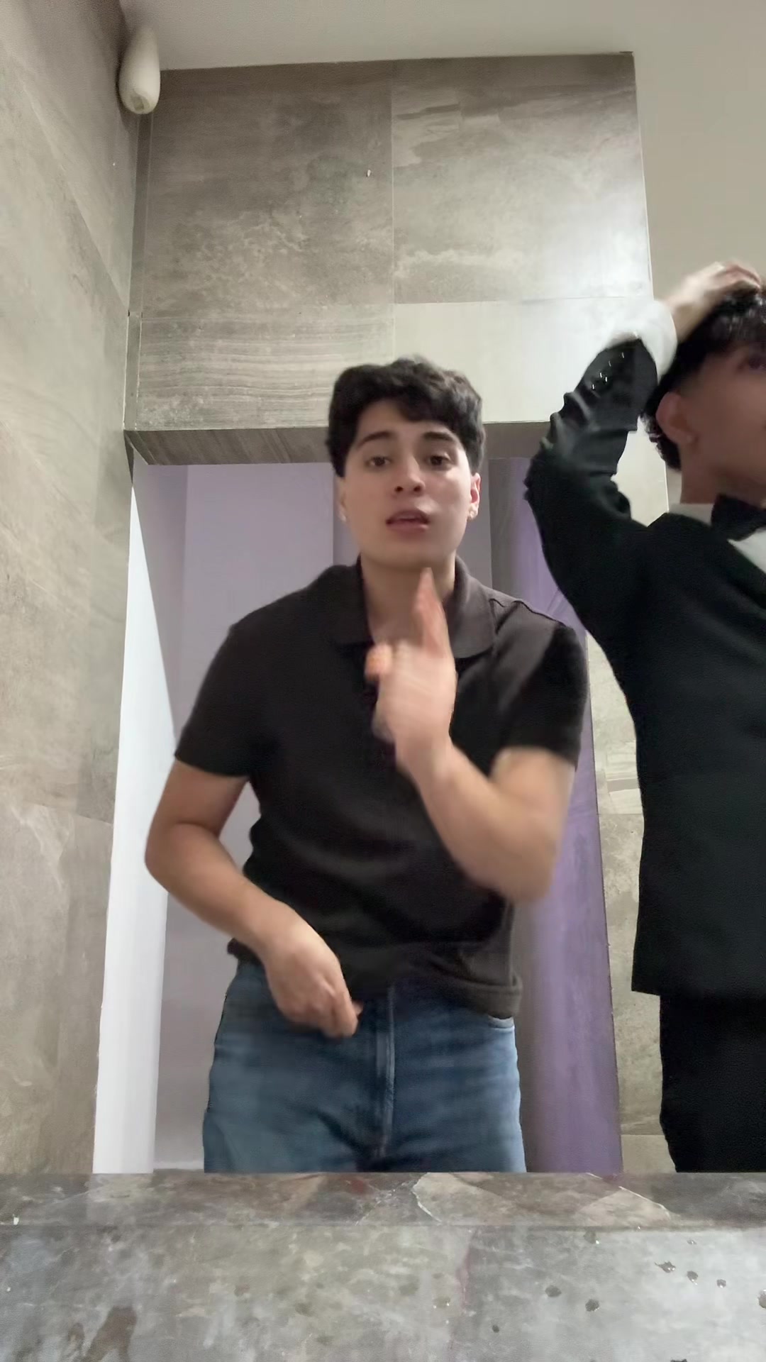 @Jonathan Valdez🦖